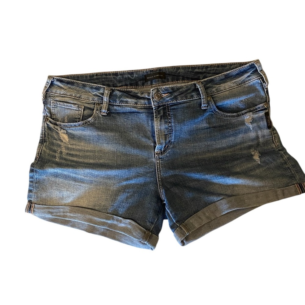 Silver Jean Co. Shorts Women's 33x4 Light Blue Distressed Elyse style.